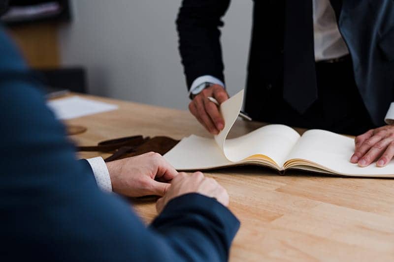 Business Coach About Page Style 2