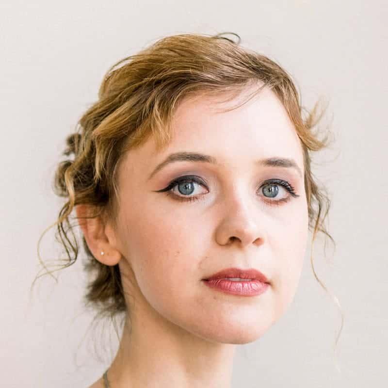 Makeup Artist Portfolio Page Style 2